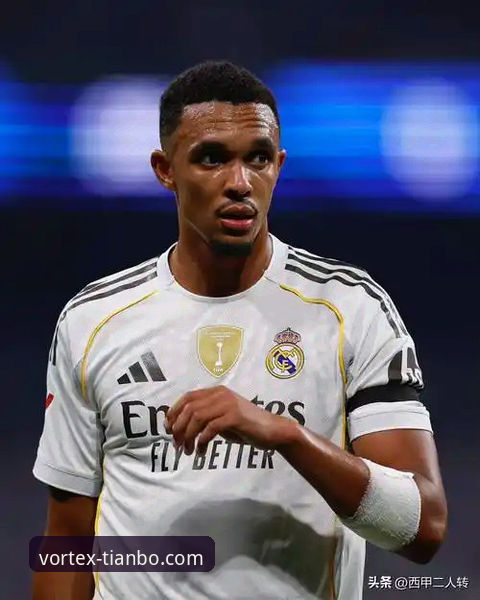 皇马球星场外小插曲详解：从阿诺德停车事件看体育资讯获取